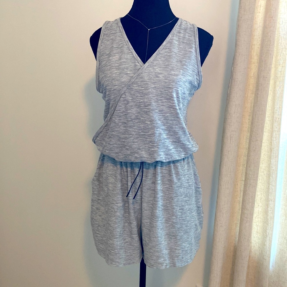 Old Navy active romper